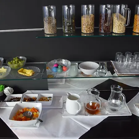 卢特尔酒店 酒店 3*