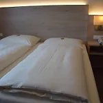 Lutter Hotell 3*