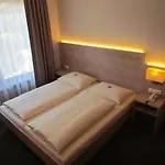 Lutter Hotell 3*